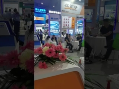 جهاز تغذية الدواجن الأوتوماتيكي مع كمية تغذية من 1-99 جرام من المواد البلاستيكية