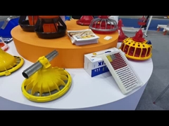 خط تغذية الدجاج 50-100 دجاجة / ساعة ± 2 جرام دقة لتغذية الدواجن